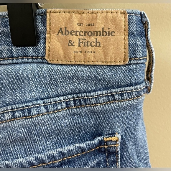ABERCROMBIE & FITCH Women’s Flare Denim Jeans Size 6R 28W 33L - Picture 3 of 4